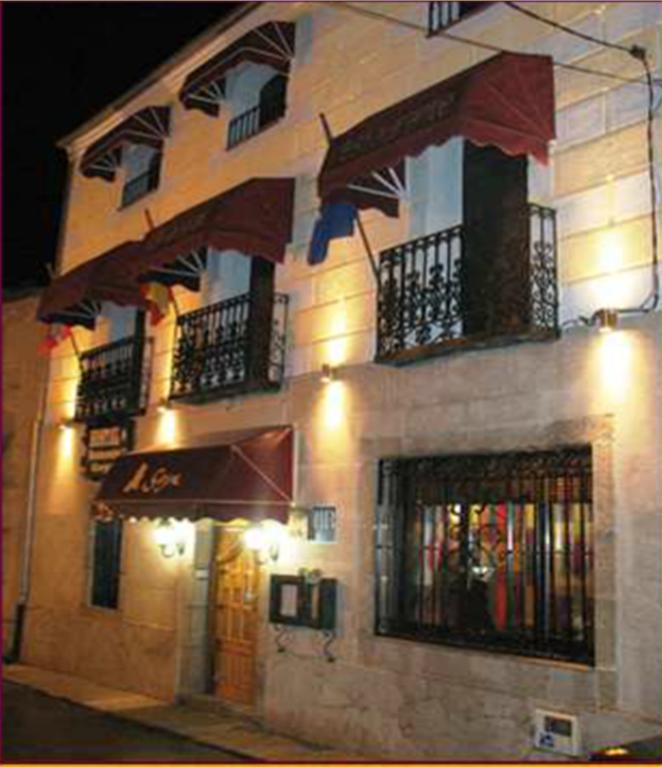 Hostal Restaurante Goya Piedrahita  Dış mekan fotoğraf