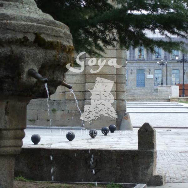 Hostal Restaurante Goya Piedrahita  Dış mekan fotoğraf